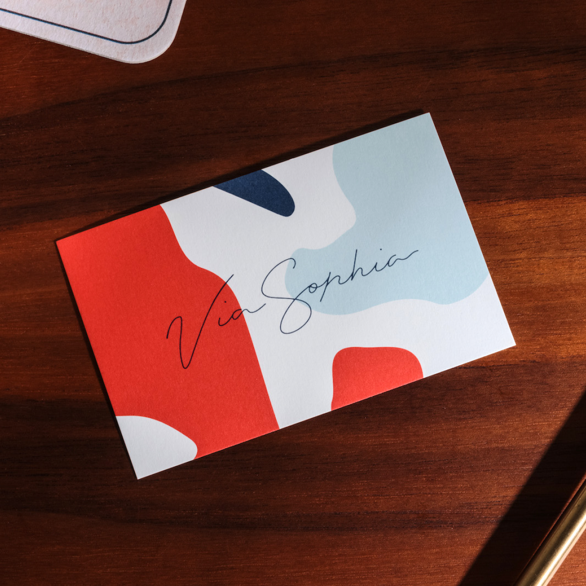 classic crest business card templi 3